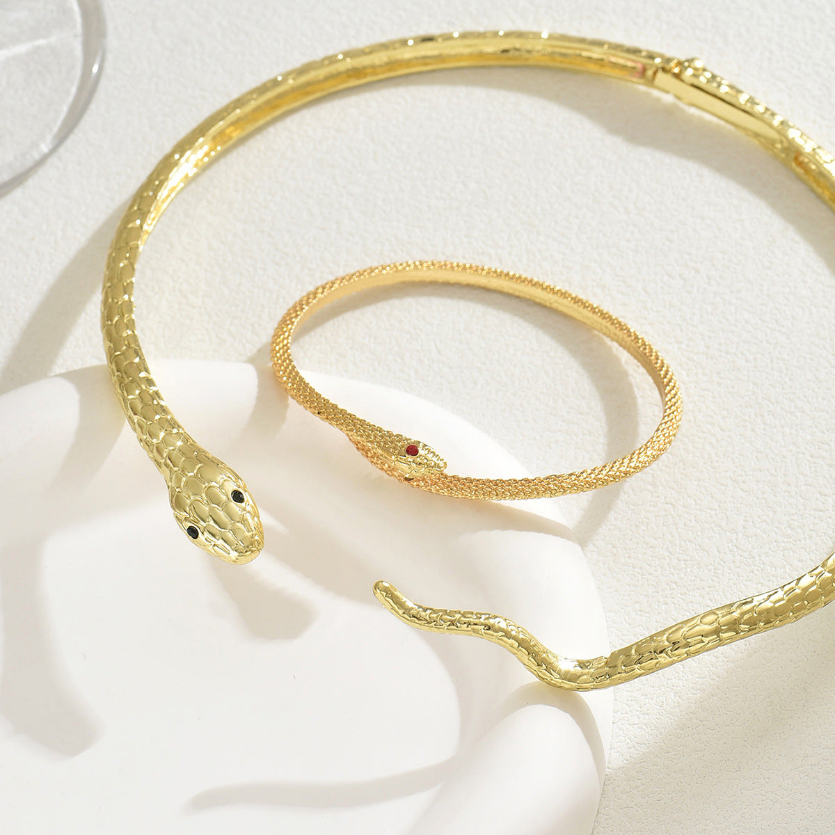 Simple Women's Necklace Bracelet Suit Personality Spirit Snake