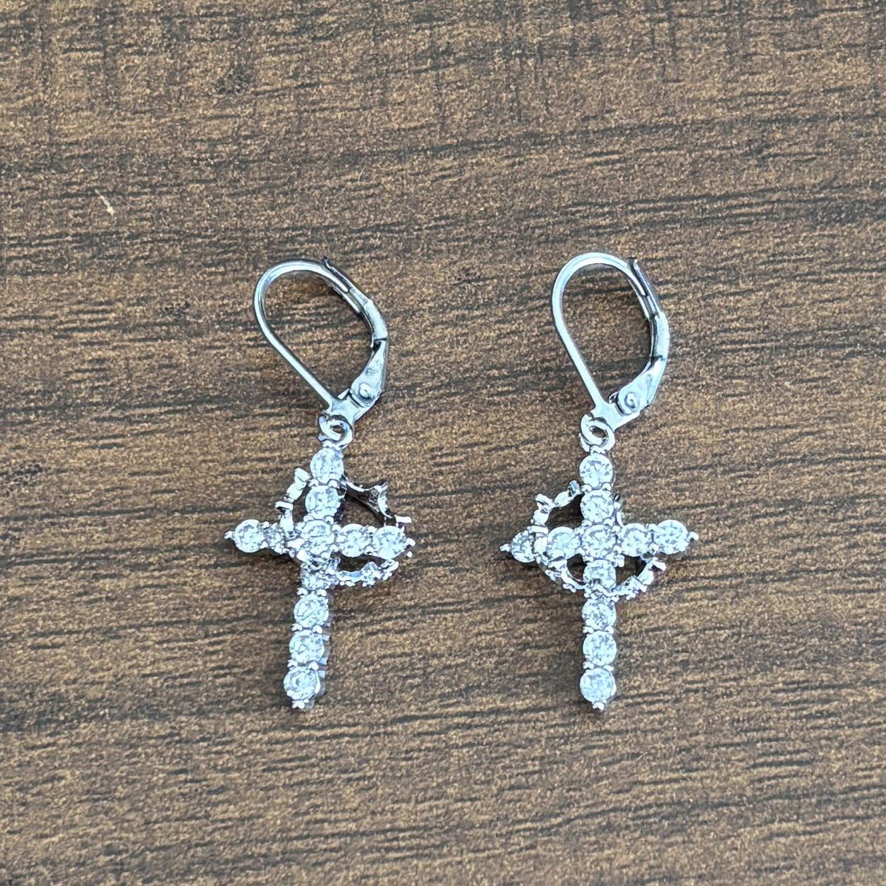3A Zircon Crown Cross Movable Stainless Steel Ear Clip