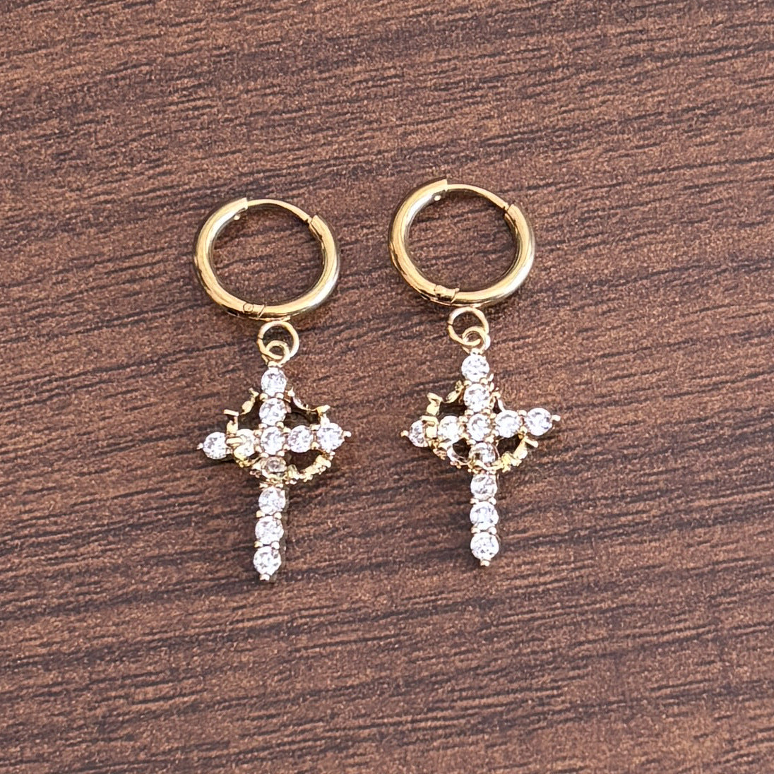 3A Zircon Crown Cross Movable Stainless Steel Ear Clip